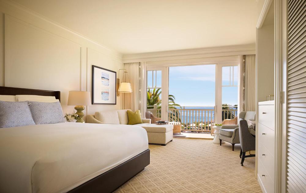 Ocean View Accessible King interior